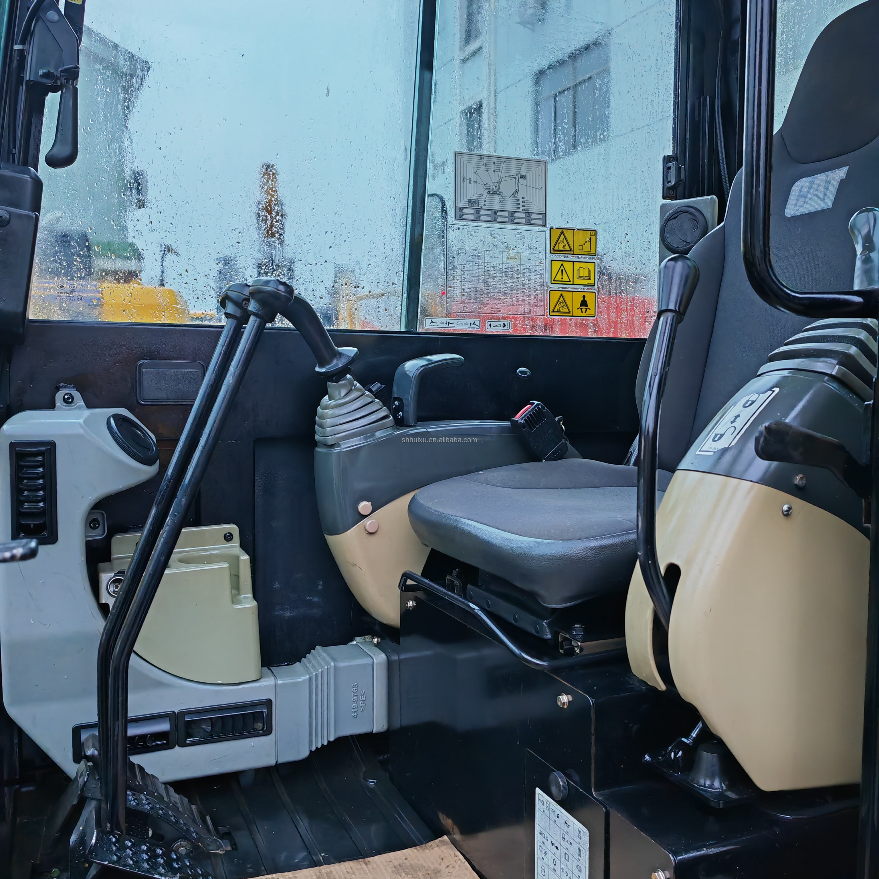 Used CAT 305.5E mini excavator no tail Caterpillar 305.5 mini excavadora price low CAT302 CAT305.5 CAT306 CAT304 CAT305 on sale
