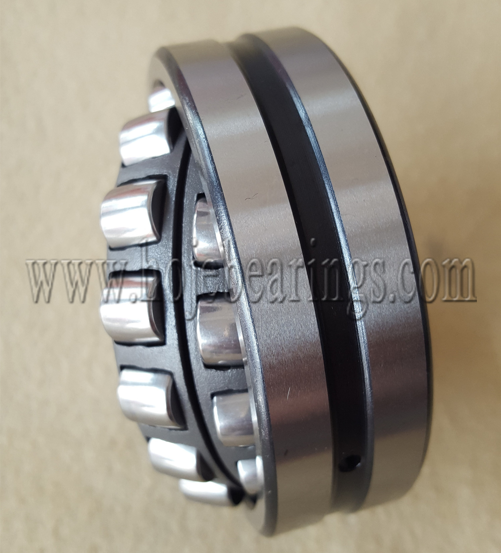 Original SKF Types of Cylindrical Spherical Roller Bearing 21314