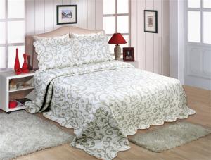 China Customized Graphic Printed Quilt Set King Size 260x280cm / 1 + 50x70cm / 2 on sale