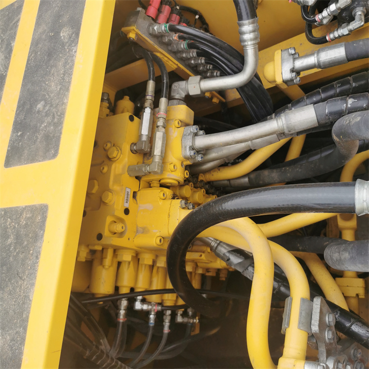 Transport Height of 3.2m and Width of 3.1m Japan Used Komatsu PC350-7 Crawler Excavator