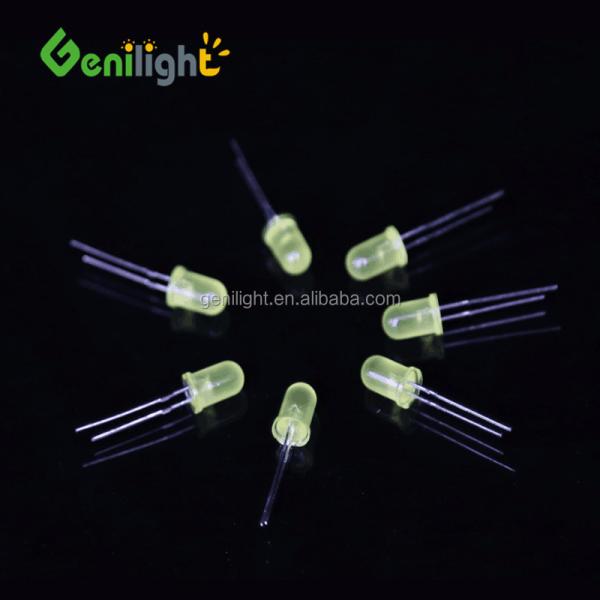 5mm Yellow Candle Light Flicker Diodes with Bright Flickering LED Light Package / Case