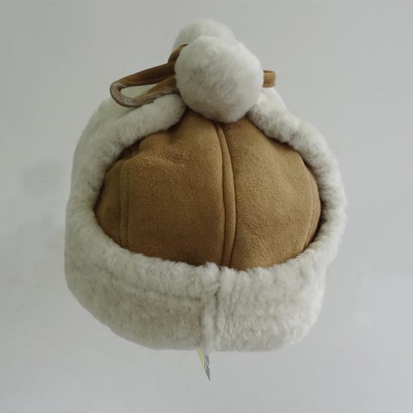Machine Sewing Shearling Fur Hats For Riding / Hiking With ODM Designs