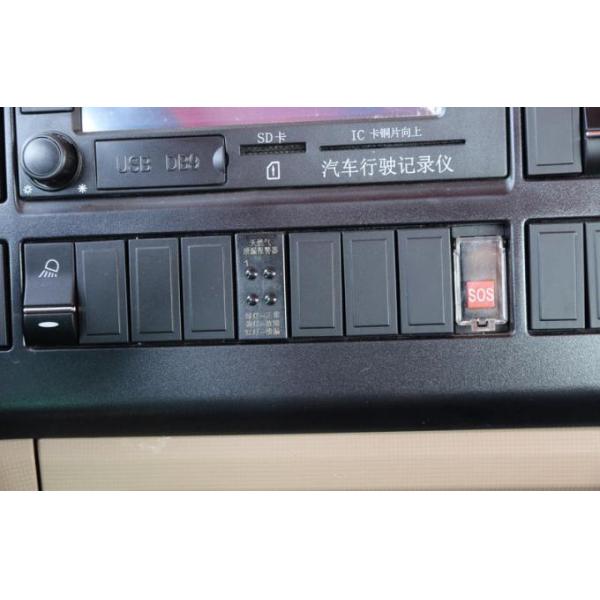 Medium Duty HOWO Used Tractor Truck Double Sleeper With Air Conditioner