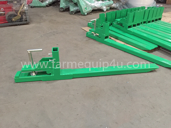 Tractor Front end loader clamp on pallet forks 1000lbs