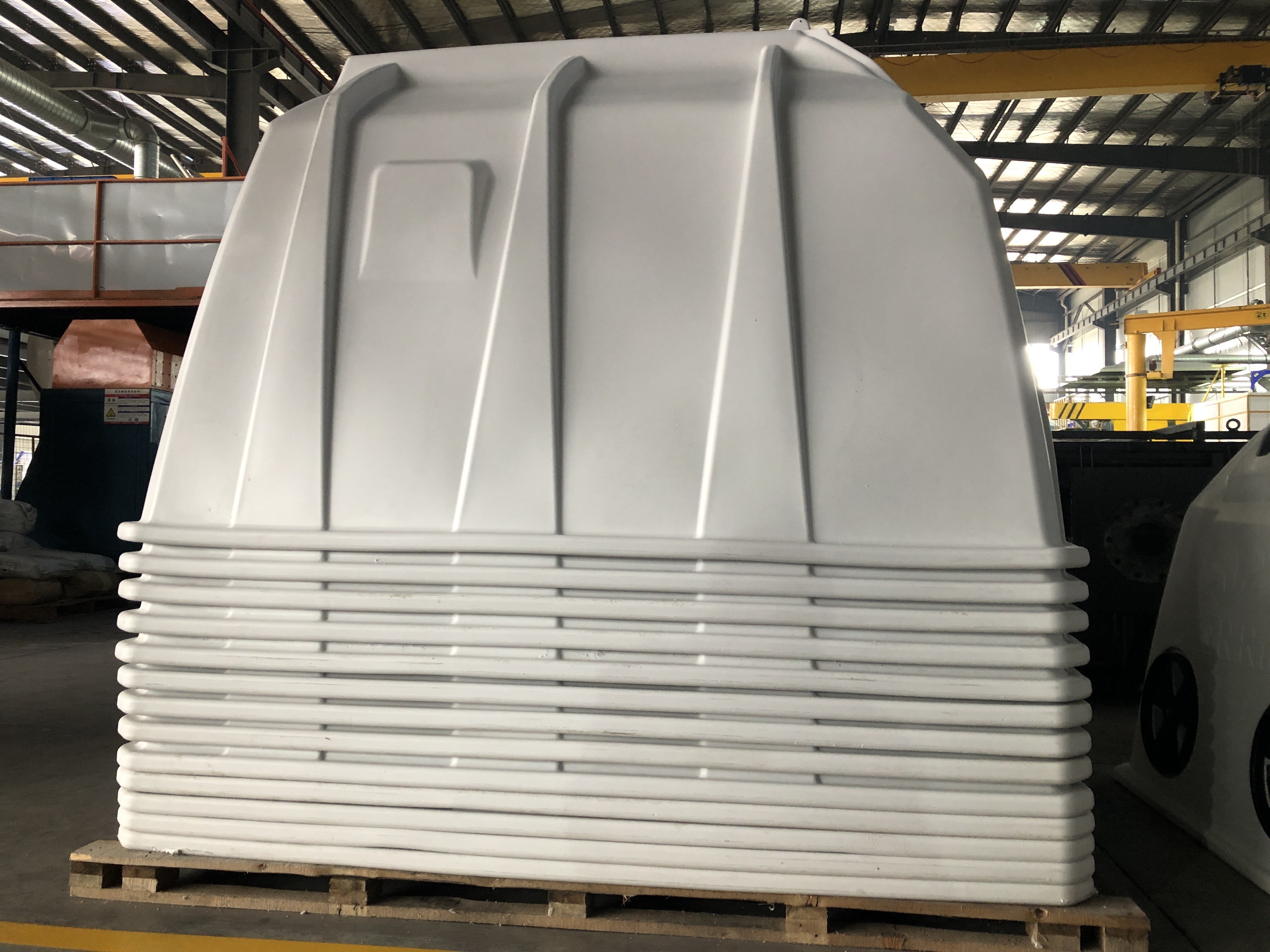 50kg LLDPE Mold Dairy Calf Hutches Right Open Cattle House
