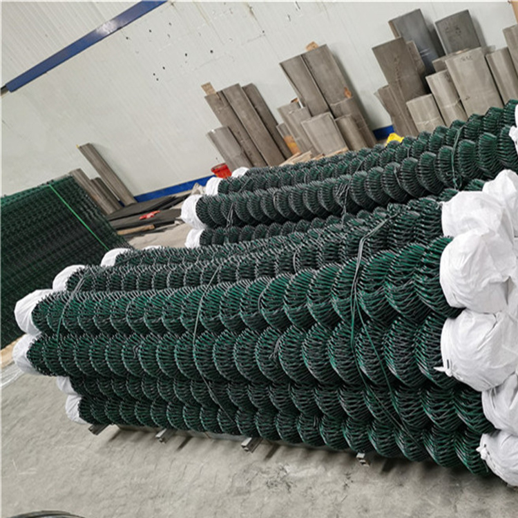 Diamond Wire Netting PVC Chain Link Fence Galvanised For Seaside