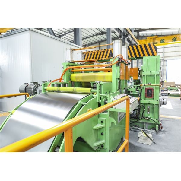 3.0-850 100m/Min Flying Shear Cutting Machine