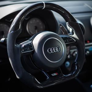 China Audi Series Flat Buttom Steering Wheel Fragmented Carbon Vehicle Accessories on sale