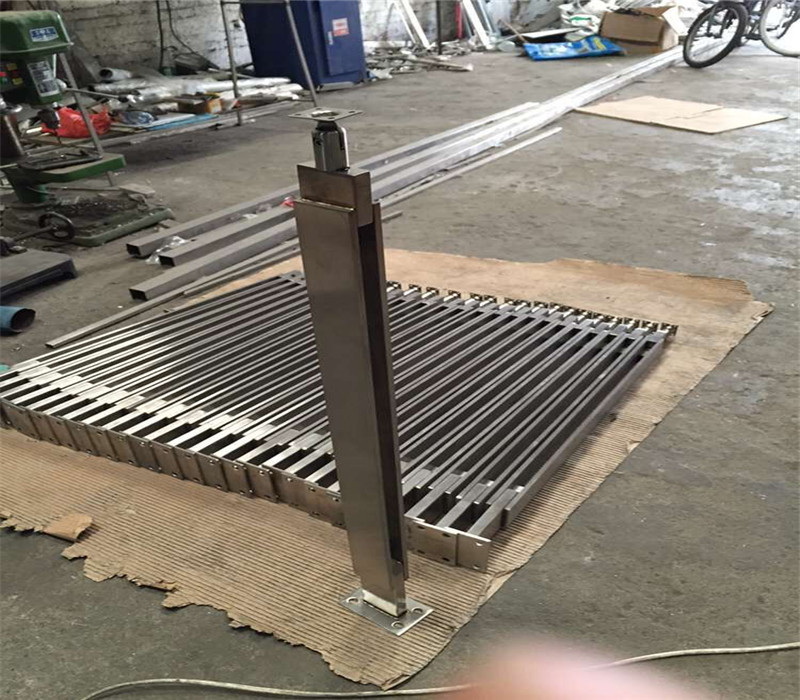 fatory Customized Morden Design Balcony stainless steel railing stair baluster with color mirror finish