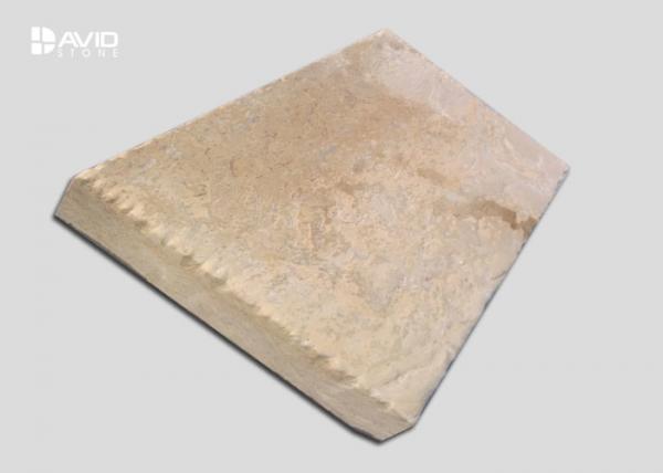 Cheap Yellow Natural Limestone Tiles Mild Texture Strong Water Absorption for sale