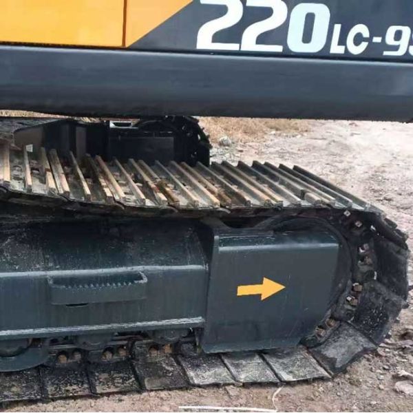 Hyundai Middle Excavator Used Excavator R220LC-9s Excavator 1.0m3 Bucket Capacity For Construction