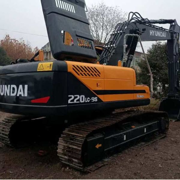 Hyundai Middle Excavator Used Excavator R220LC-9s Excavator 1.0m3 Bucket Capacity For Construction