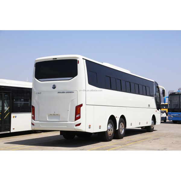 s Refurbished 57 Seats Coach Used Buses with 6 8L Engine Capacity and G.V.W of 15000kg