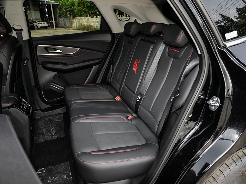 New Dongfeng Forthing T5 Evo SUV 1.5T 197Ps L4 Glory Edition Petrol Gasoline Car