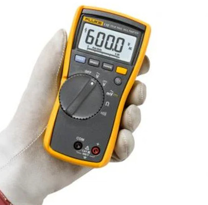 Fluke 110 True-rms Digital Multimeter Single Package Size 10X10X10 Cm