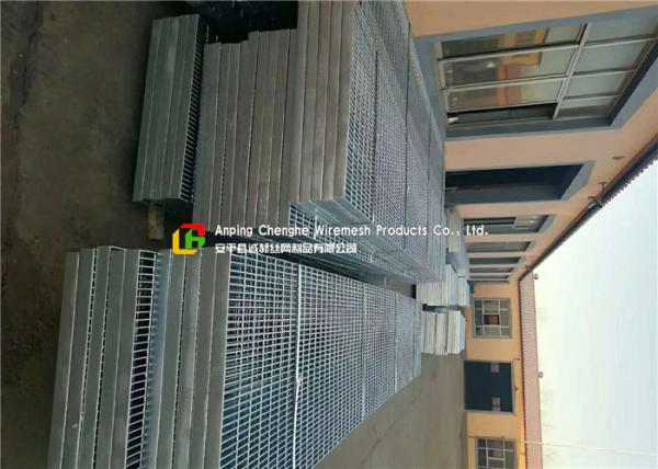 Cheap 6m Long Stainless Steel Floor Grating Hot Dipped Galvanized For Platform / Pit Cover for sale