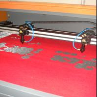 China Clothing Embroidery Laser Cutting Machine Two Heads Professional Controlling on sale