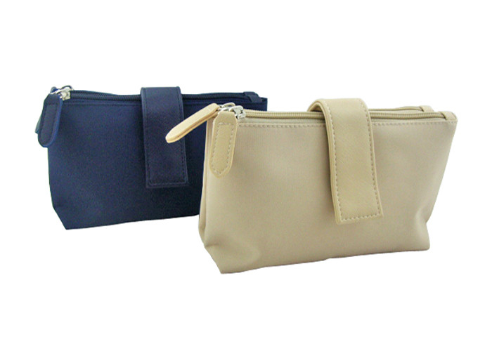 Novel Two Pouches Travel Accessory Bag For Body Wash Products
