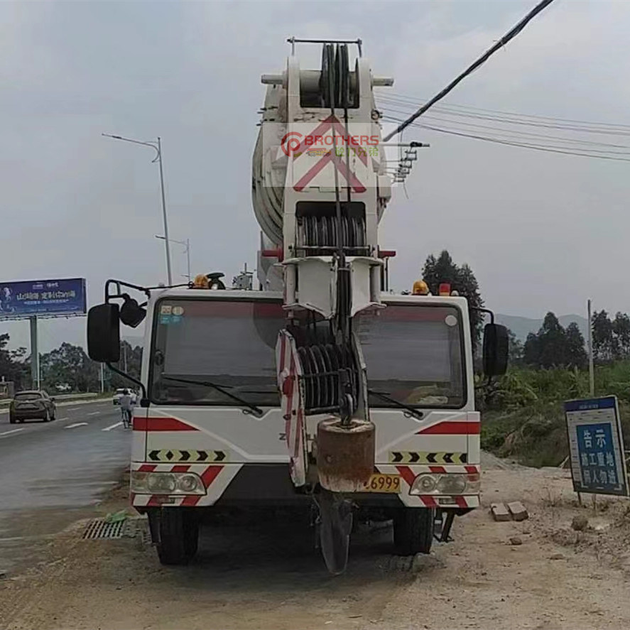 Used Quality Hoist Truck Crane Zoomlion Zty90t 110 Ton Xcg Xct Sy