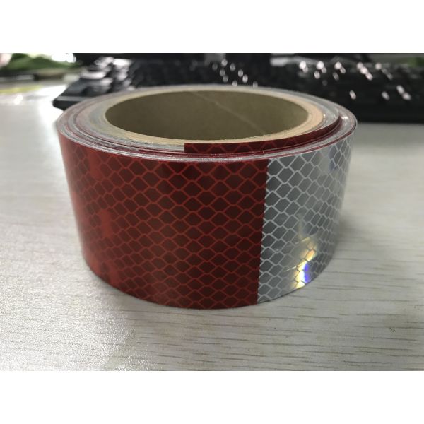 Red White Easy To Stick Retro Reflective Markings High Brightness