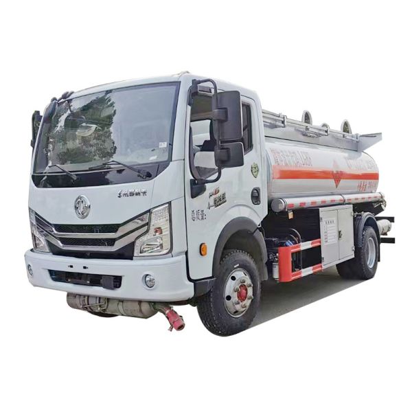 Cheap 2024 New Type Dongfeng Fuel Oil Tanker Truck Price 6CBM Fuel Bowser Mobile for sale