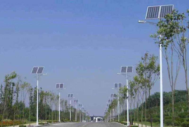 Road Smart IP65 Solar Street Light Save Erengy Steel light pole LED solar street light
