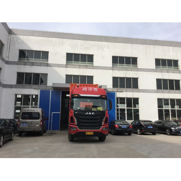 High Throughput Rate Rubber Grinding Machine For Waste Tire Recycling