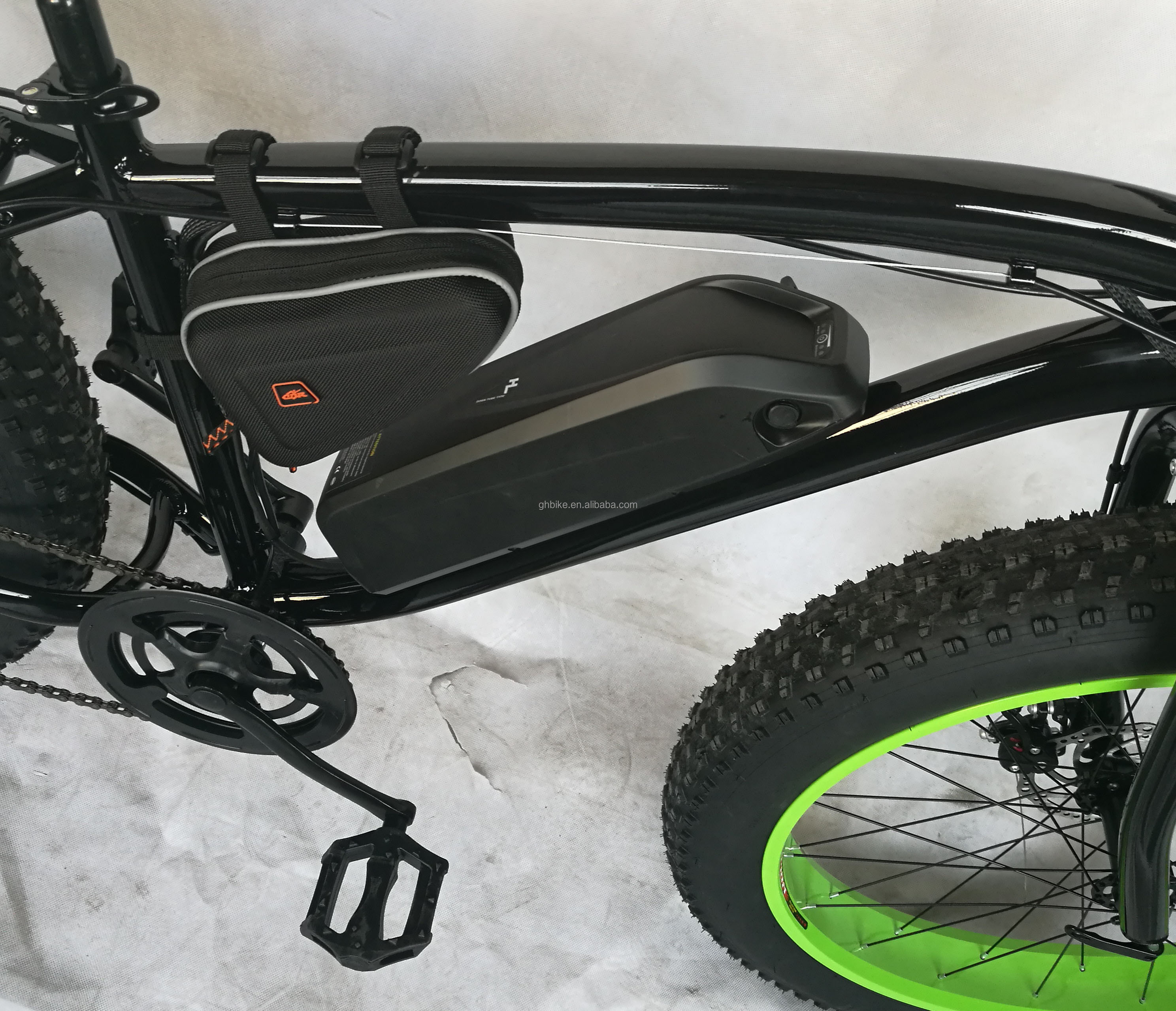 26inch Hi-Ten Steel Frame 48V 500W 10.4AH Chinese Snow Fat Tire Mountain Electric Bike
