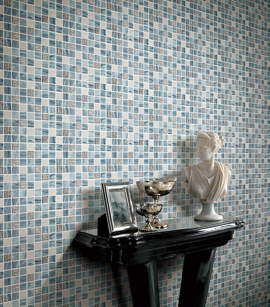 Blue Wear-resistant and Stain-resistant 304x304mm Interior Wall Glass Mosaics For Swimming Pool