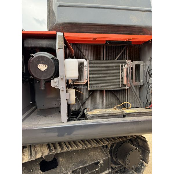 Used ZX200 Excavator with 1.1m3 Bucket Capacity in Good Condition in Japan Original