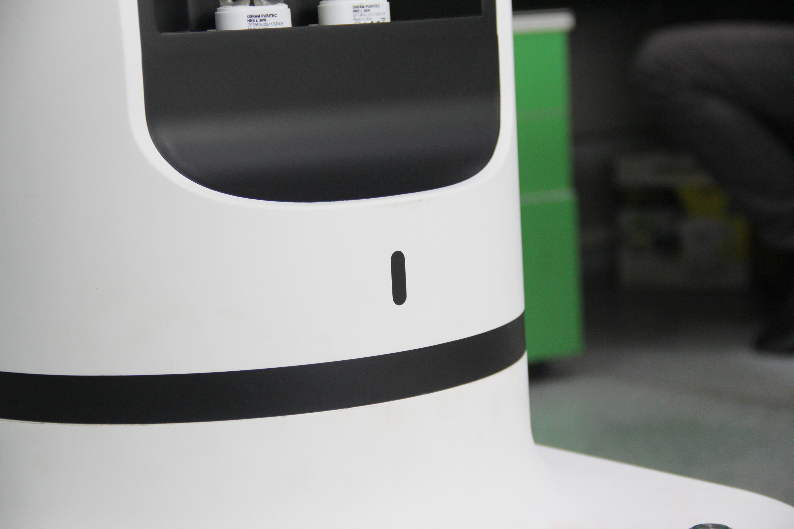 200W Polyurethane Ultraviolet Medical Robotics Usb Disinfection Robot 250r/Min