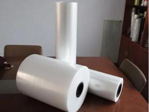 China Clear PVC Shrink Wrap Film With Haze ≤ 3 % Transparent Packaging Roll on sale