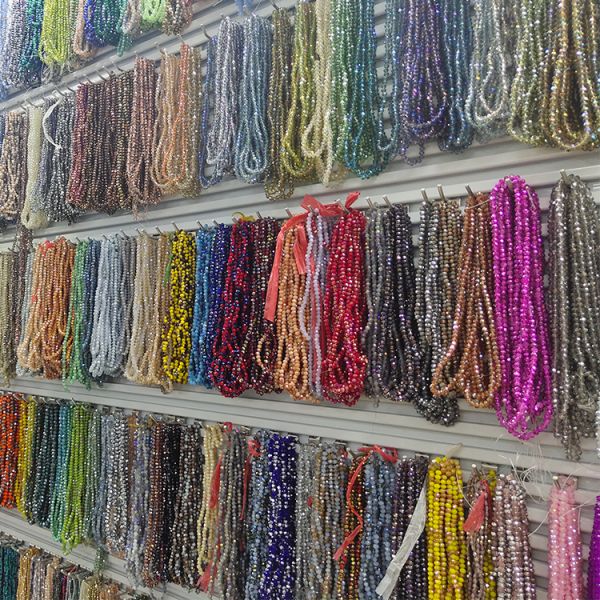 Manufacturers DIY Accessories Glass Crystal Beads Charm Glass Crystal Beads for Jewelry Making