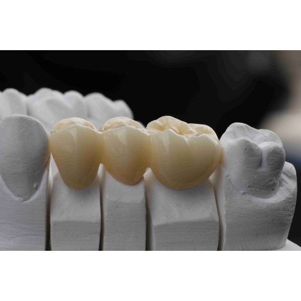 Pre Colored 98*16mm 3D Multilayer Zirconia Block