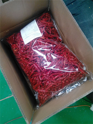 Stemmed Heaven Facing Chilli Culinary Chaotian Dry Red Chilli