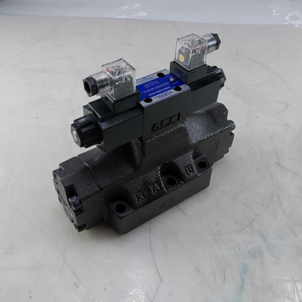 DSHG-04-2B2-E-A240-N1-50 YUKEN Hydraulic Electromagnetic Directional Valve
