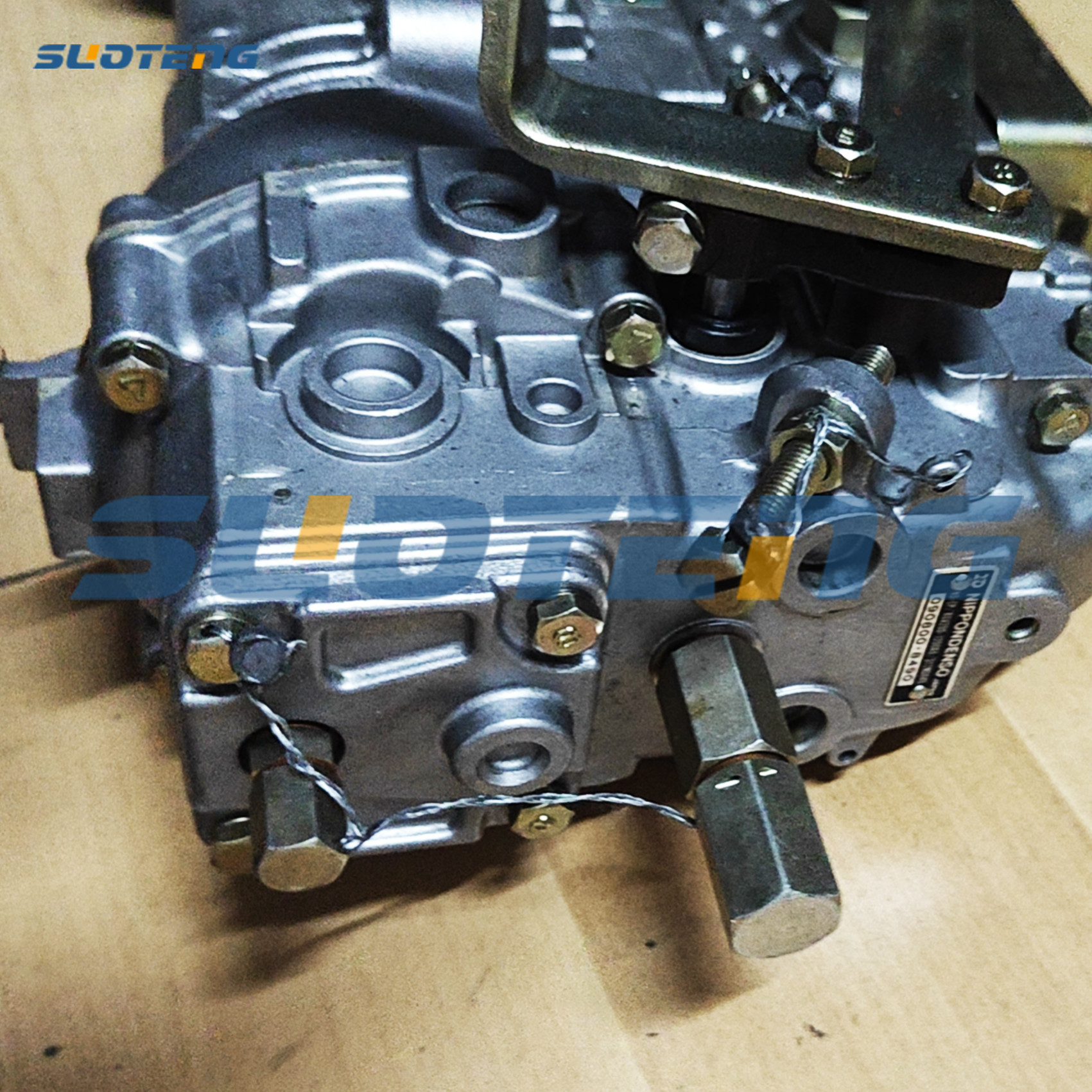 6151-71-1180 Fuel Injection Pump D65EX-12 Bulldozer 6D125 Engine