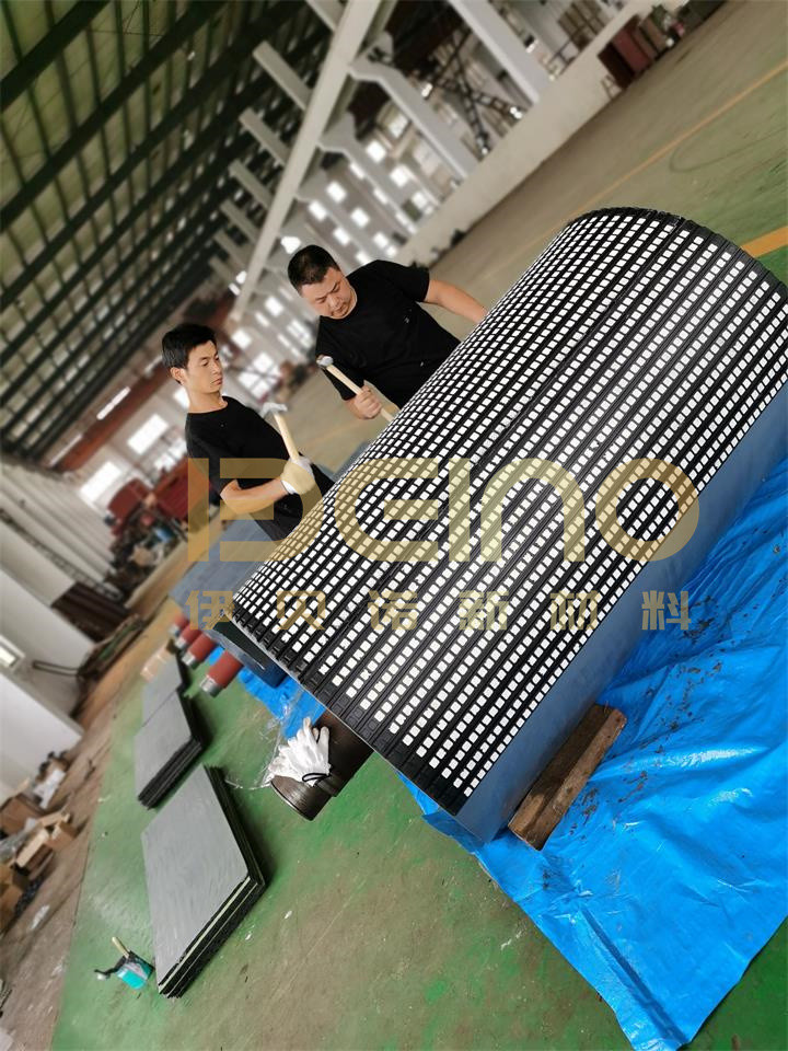 Rubber Ceramic Lagging Sheet Wear Resistant ISO Certificate