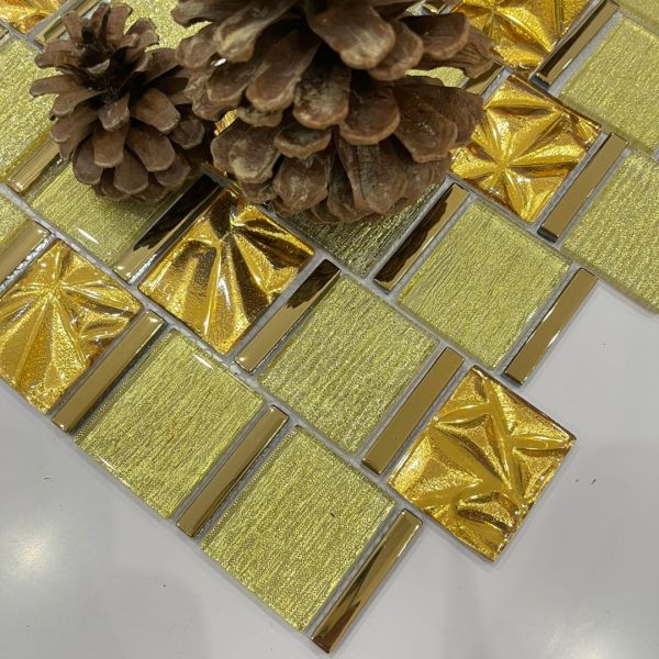 Kitchen Backsplash Gold and yellow Decorative Mosaic Glass Wall Tile
