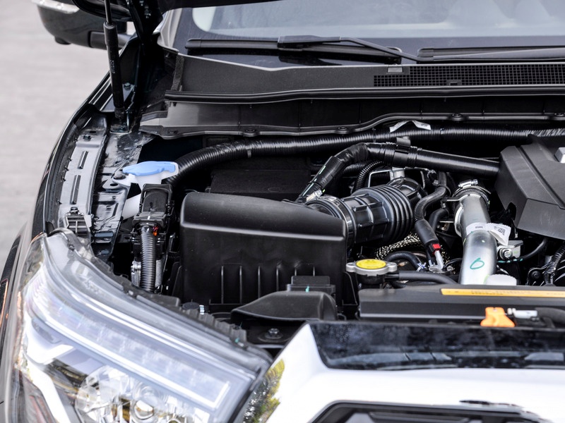 Diesel Car 2024 dongfeng pick up ZhengZhou Nissan Navara Ruiqi 6 2.3T 163Ps L4 AWD FWD