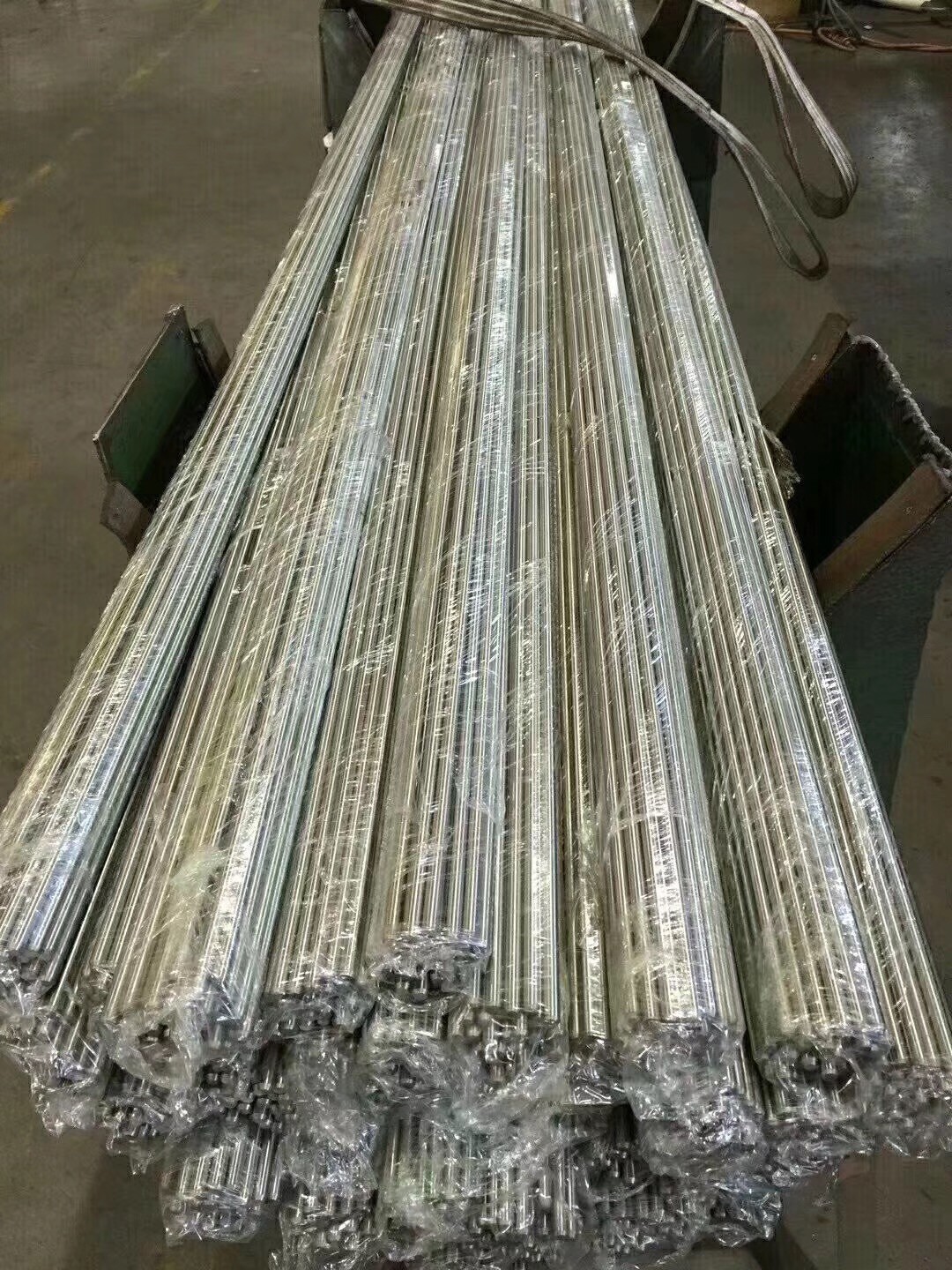 EN 1.4568 SUS631 Cold Drawn Stainless Steel Wire or Straightened Round Bars