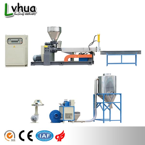 Waste Plastic Bottle Chips PET Plastic Recycling Machine Customized Voltage