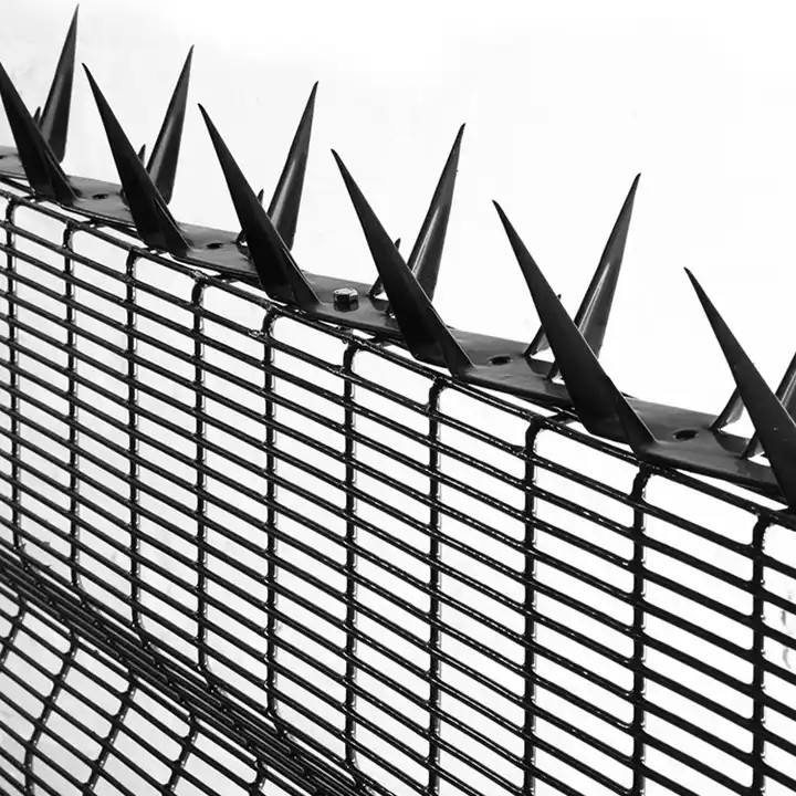 Anti Climb High Security Sharp Razor Blade Barbed Wire On Top Of Wall And Fence