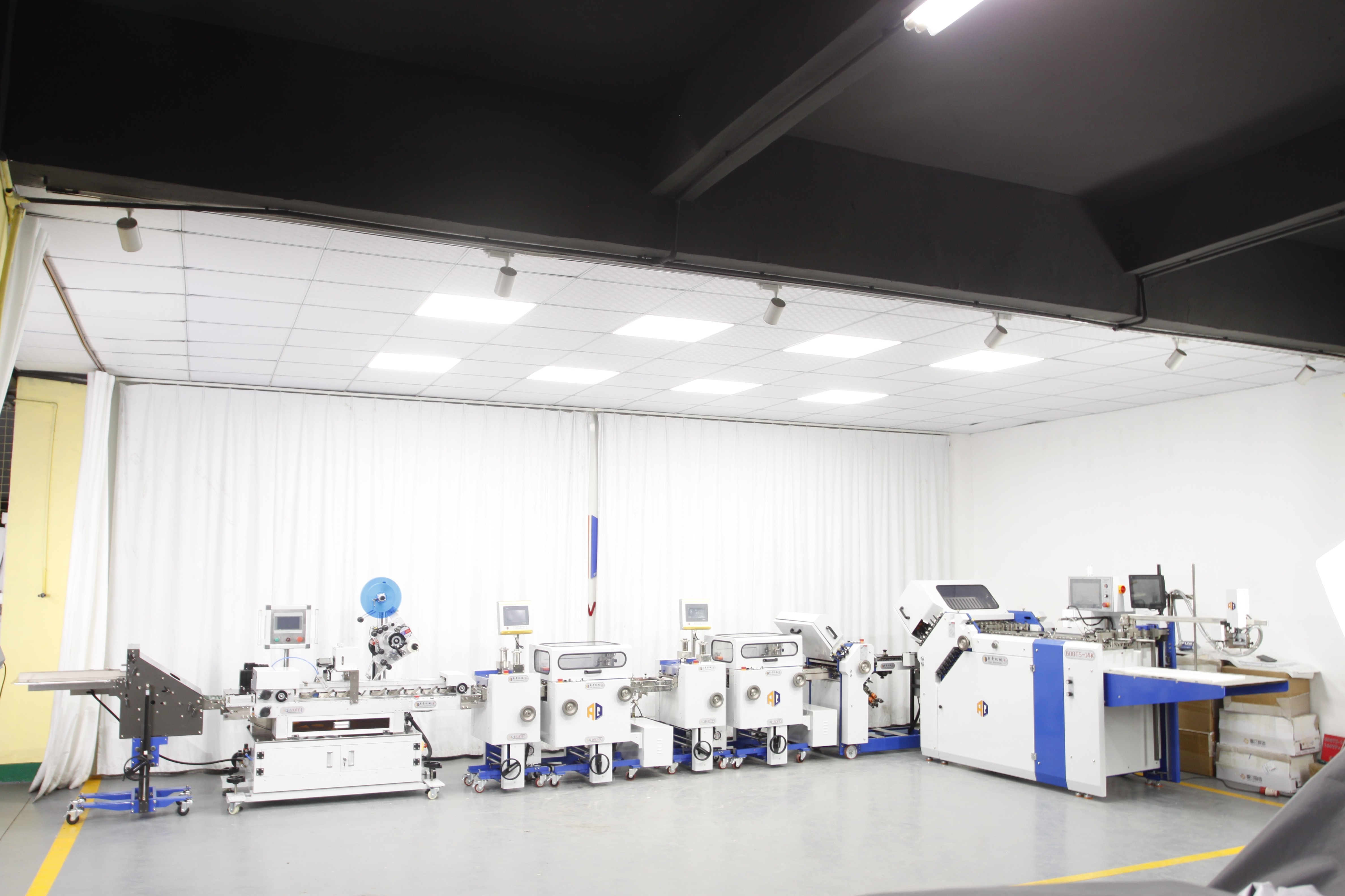 AOQI Pharmaceutical Leaflet Outsert System With Camera Inspection System For Pharma Industry