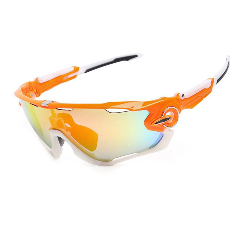 Quality Beatutiful Polarized Sunglasses Windproof With Comfortable Adjustable Nose Pad wholesale