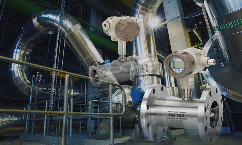 Stainless Steel Material Turbine Type Flow Meter High Accuracy For Petroleum Gas