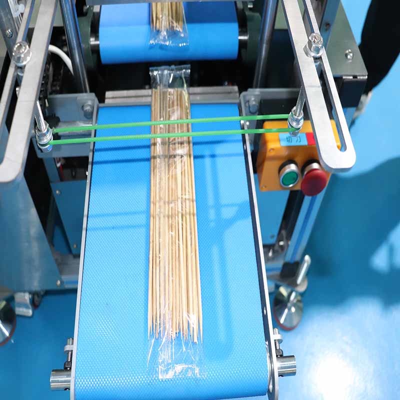 1 - 100 Pieces Straws Automatic Counting And Packing Machine 220V 3KW