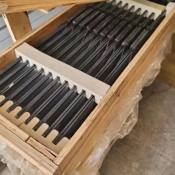 Photovoltaic Power Generation Glass Offers Energy Generation For Buildings