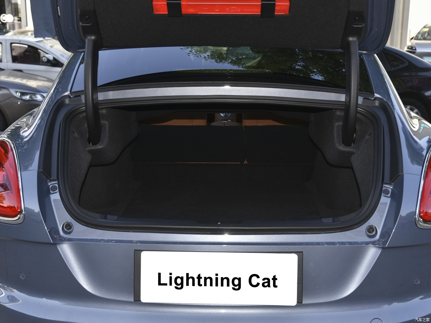 2024 Ora Cat EV Car Grand Cat Lighting Cat Dark Night Version 555km 204HP