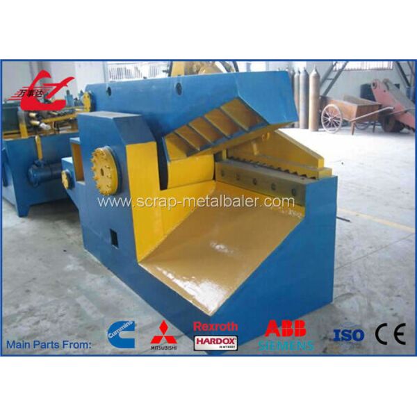 Button Control Hydraulic Alligator Shear For Steel Pipes , Metal Waste Shearing Equipment